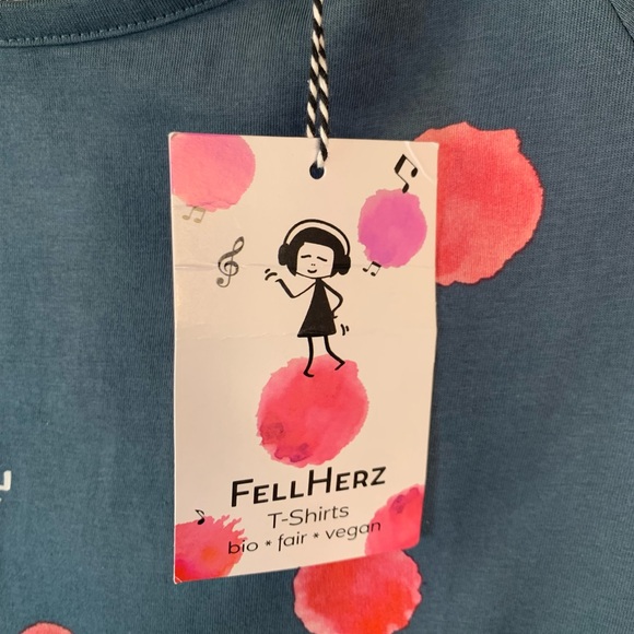Fellherz Organic Vegan Cotton Sundowner Cap Sleeve Thundercloud Tee Size M NWT - Picture 8 of 9